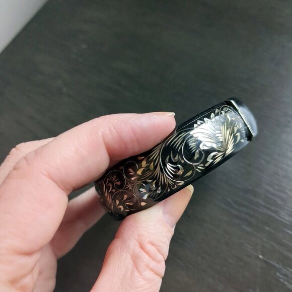 Vintage FORSTNER Black Silver Sterling Floral Hinged Engraved Bangle Bracelet - Picture 8 of 8